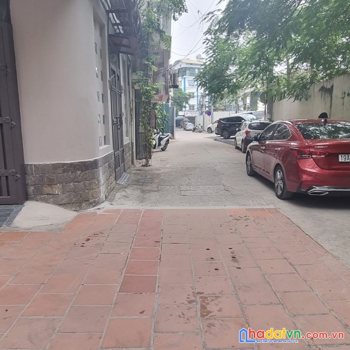 Bán nhà đống đa, phố đặng tiến đông, view hồ hoàng cầu, 50m, 8t, mt 7m, ô tô, thang máy, 15.5 tỷ,