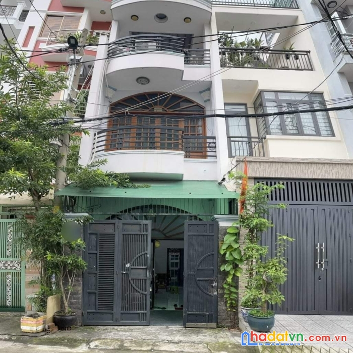 Hxt thông ôtô ngủ nhà, sát mt lũy bán bích, gần thoại ngọc hầu, hòa bình, sổ vuông a4, nha mới đẹp