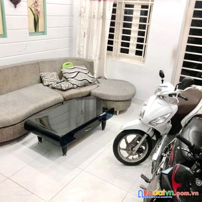 Cho thuê nnc hẻm 290 dương bá trạc p2q8. giá 13 triệu/tháng