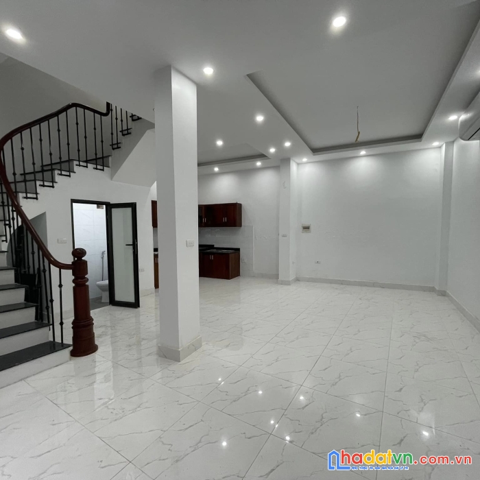 Bán nhà giap bát,dt 34m2 x5t,rẻ nhất,mới,đẹp,giá 3.25 tỷ