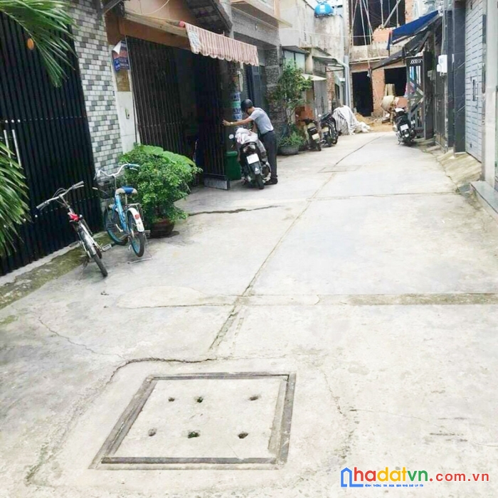 Hẻm xe hơi - nhà sát mặt tiền quận 12 - ngay hiệp thành city, 80m2, 3 pn, nhỉnh 4 tỷ.