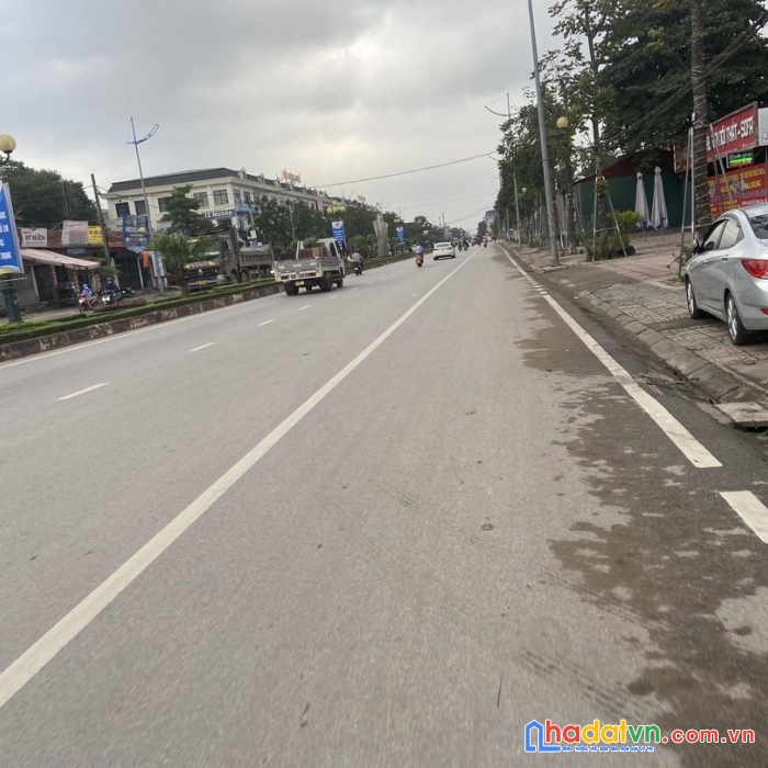 Siêu phẩm tại mặt đường xương giang, bắc giang, bán đất tặng nhà,mt 5m, giá nhỉnh 12 tỷ