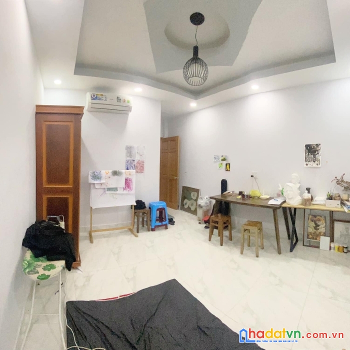 Nhà 4 tầng, hxh đậu trước nhà, 4 x 13m, lê quang định,chỉ hơn 6 tỷ, thương lương.