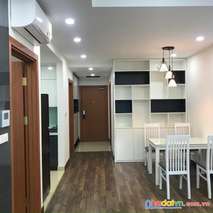 Bán chung cư ct1 thái hà 43 phạm văn đồng, lô góc  tặng full nội thất 70m2 giá 2.98 tỷ