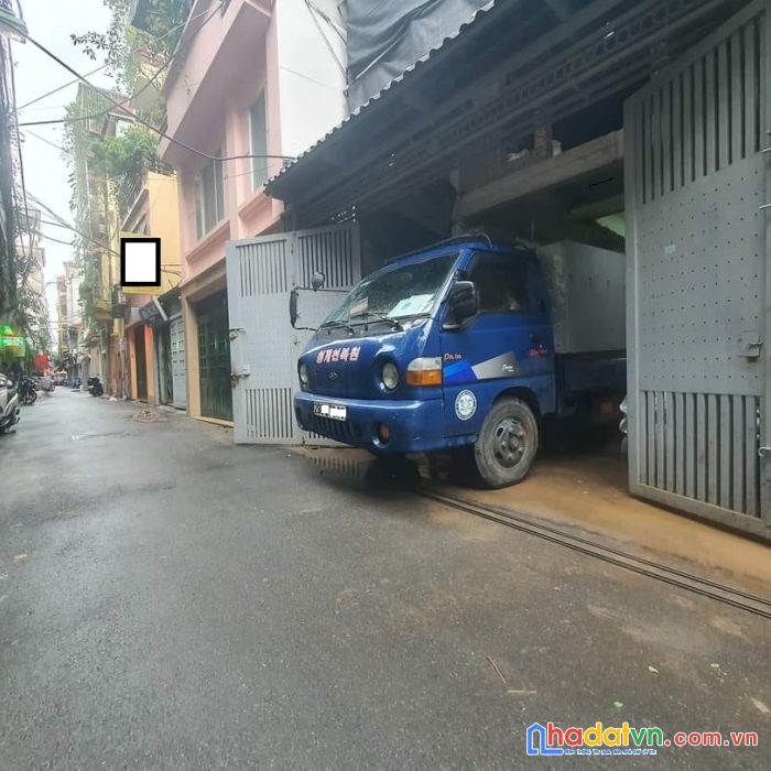 Bán đất tư đình long biên 55 m2 * mt 5 m * 4 tỷ 45 vị trí vip, đường thông, ô tô 7 chỗ vào đất