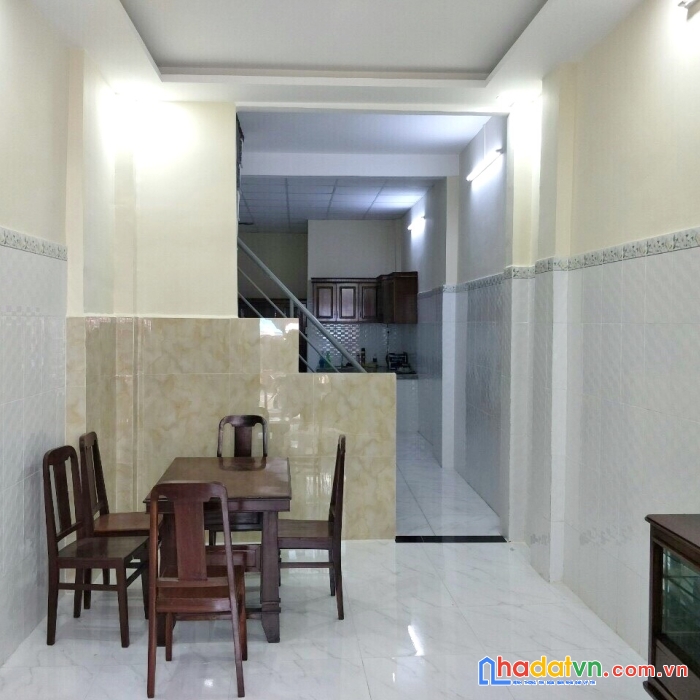 Nhà 2 tầng nở hậu mặt tiền đường nhánh dương bá trạc p1 q8 giá 6.7 tỷ
