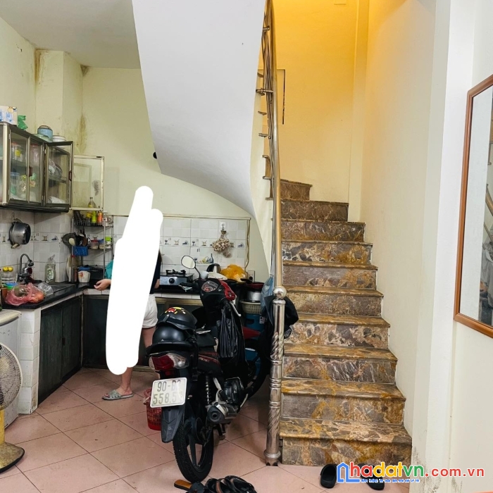 Trung tâm hoàng mai - 30m ra ô tô - nhỉnh 2 tỷ !!!