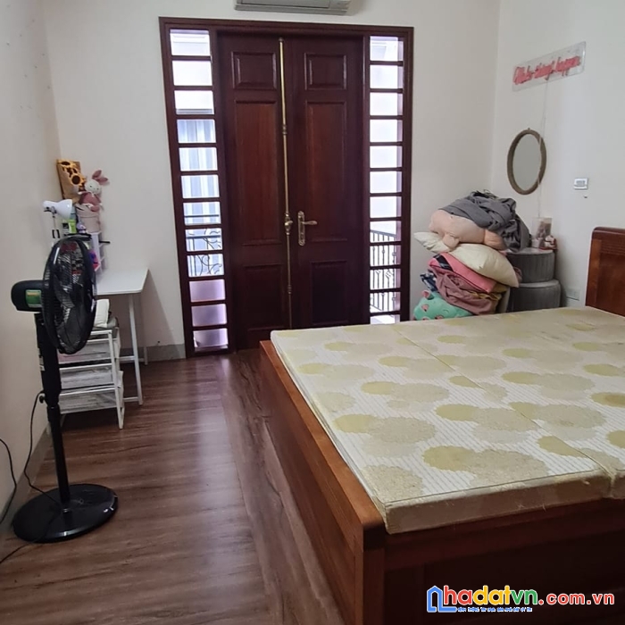 Chị tôi cần bán nhà ngãi cầu, an khánh, hoài đức 50m 4 tầng, chỉ 2,x tỷ