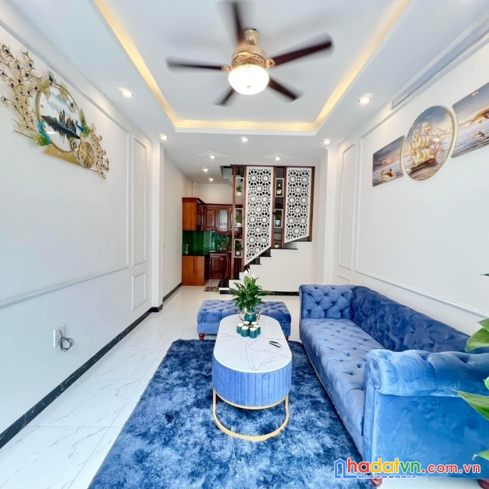 Cho thuê nhà hoàng cầu đống đa, giá rẻ 13tr