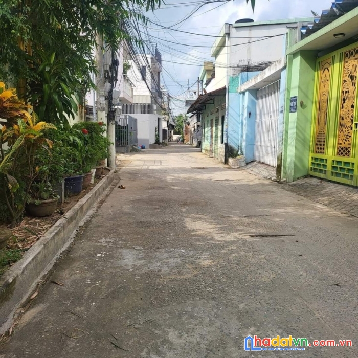 Siêu rẻ! nhà thanh khê dt105m2, ô tô vào nhà, cách mặt tiền 20m, giá chỉ 2.5 tỷ tlcc