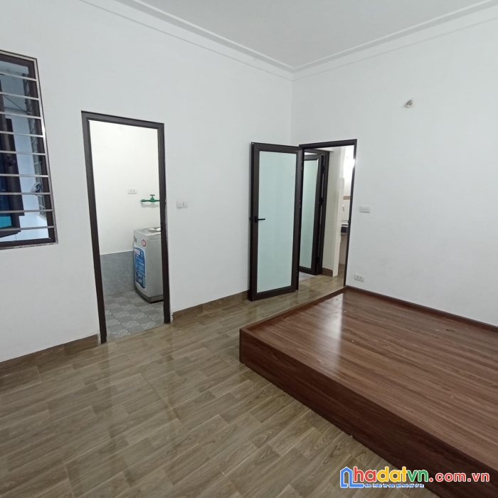 Bán nhà phố bạch mai hai bà trưng cho nhà đầu tư 30m2 giá 3 tỷ kinh doanh.