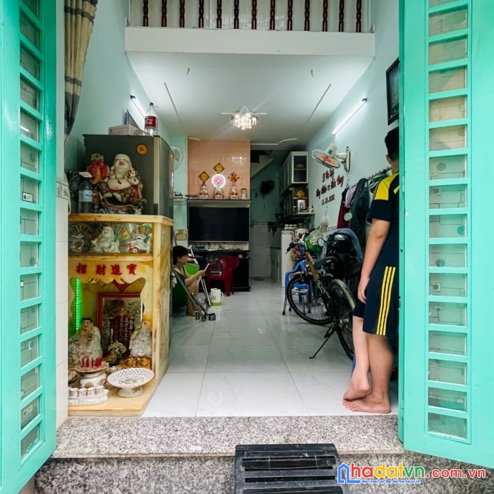 Bán nhà hương lộ 2 bình tân 30 m2 ,4 tầng giá 2ty3