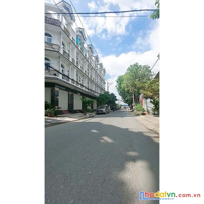 Đường nhựa 8m thông tứ tung, sát kinh dương vương, cv phú lâm, bx miền tây, giáp q6, sổ vuông vức,