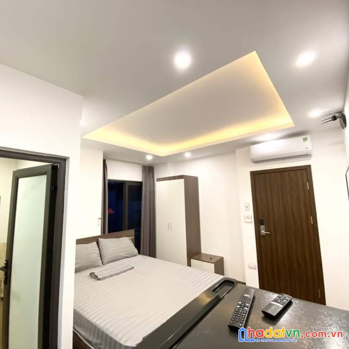 Bán toà ccmn cầu giấy 30 phòng, dt 150triệu/tháng,full nội thất 5*, thang máy 120m- 16.5 tỷ