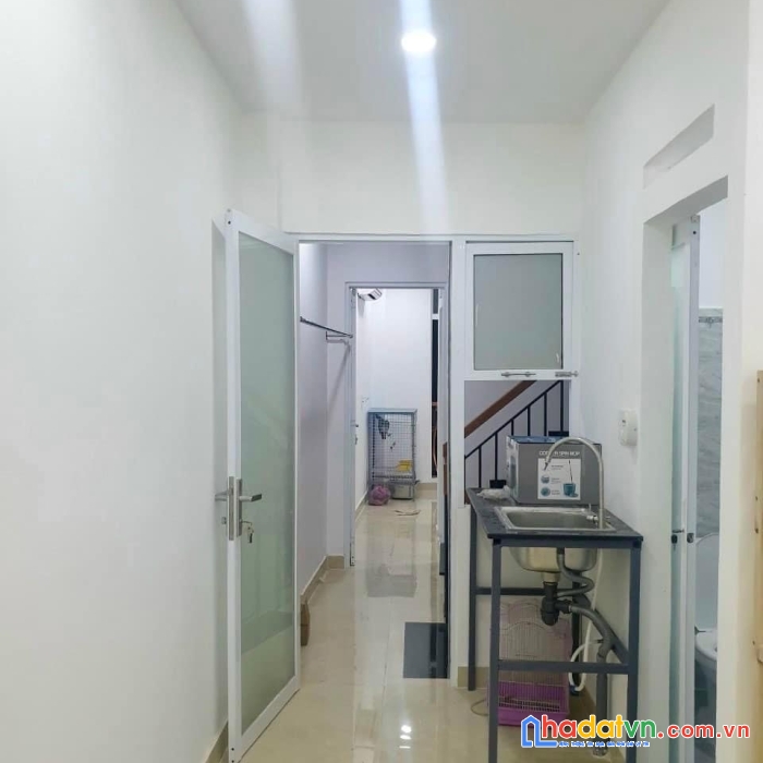 Cơ hội đến, bán gấp nhà 5 tầng hẻm 3m gần mt cmt8, q3, 6pn, tn 14 tr/th, 35m2, 5.2 tỷ