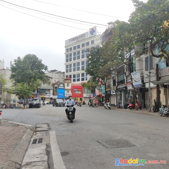 52mx7t mặt phố giảng võ ôtô tránh vỉa hè kinh doanh 10.6tỉ