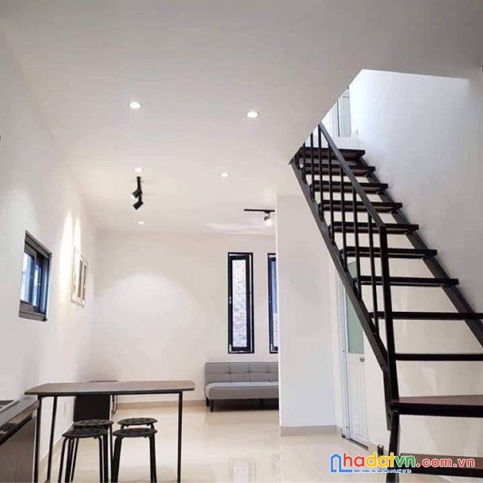 Biến lớn! nhà 2 tầng, 2 mặt tiền đường 2/9, hải châu, đà nẵng, giá chỉ xí 2 tỷ, lh ngay 0947984998