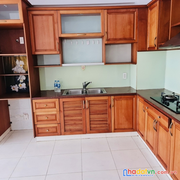 Bán nhà hxh thông tân sơn nhì tân phú 65m2 5 tỷ 6 tl