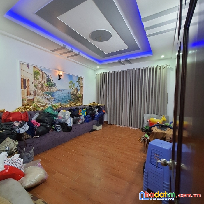 Bán nhà gần mt tân sơn nhì ngang khủng 4,5m x 18 nhỉnh 7 tỷ tl