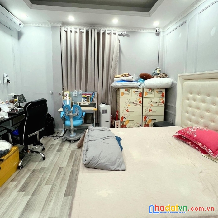 Nhà đẹp phương mai, đống đa, dân xây, ở ngay, trước nhà 3m, 25m2, 2 ngủ, chỉ 3.25 tỷ