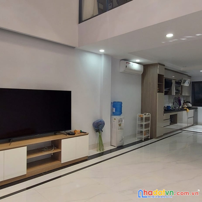 Mặt ngõ nguyễn văn cừ, lô góc, mới đẹp, 68m, giá nhỉnh 10 tỷ