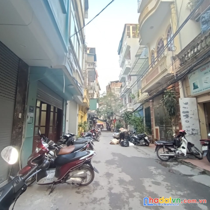 Nhà đẹp đón tết ngõ 44 nguyễn phúc lai - 39m2, 4 tầng, mặt tiền 6.8m chính chủ cần bán