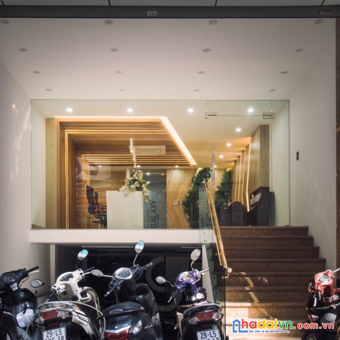Chính chủ cho thuê văn phòng tại đường đôi trung kính- ô tô đỗ cửa. liên hệ chính chủ: