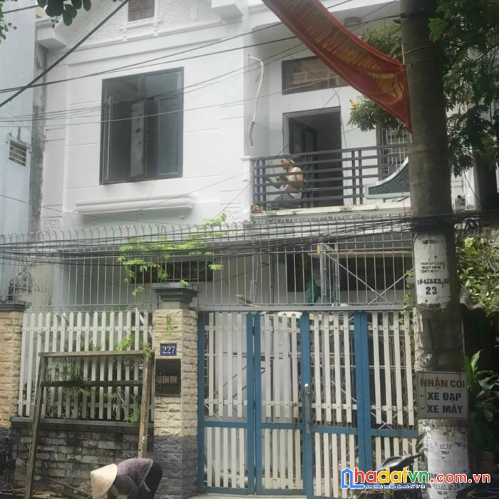 Chính chủ cần bán nhà vị trí đẹp tại hải phòng ( mặt phố  lán bè -mặt tiền 7m25- bìa đỏ )