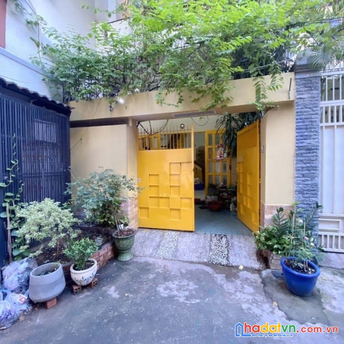 Nhà 6 tầng đường lê thị riêng p. bến thành q1. giá 17,5 tỷ tl