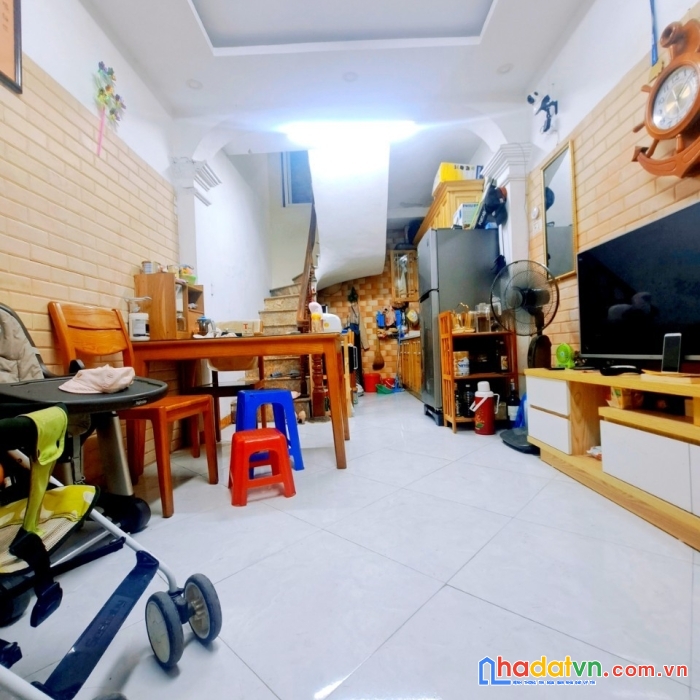 Đào tấn 25m 4t ngõ nông gần phố chỉ 2.98 tỷ