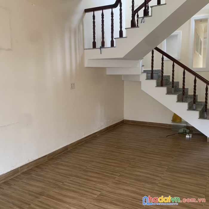 Cần bán gấp nhà ngay trung tâm đường nguyễn lương bằng, đà lạt