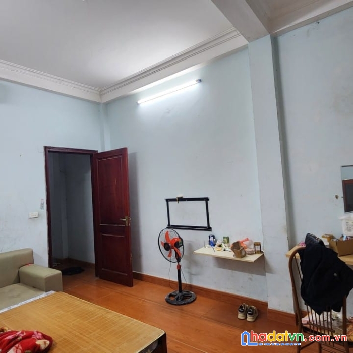 Siêu phẩm ô tô tránh phan trọng tuệ dt 42 5 tầng mt 4  giá 4.4 tỷ thanh trì
