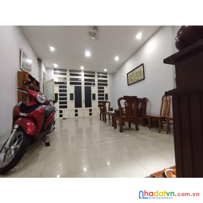 Bán nhà đường ngô gia tự quận 10 - 49m2 5 tầng mới tinh - sau lưng căn mặt tiền.