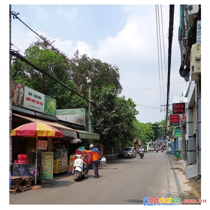 Bán chdv mới full phòng thống nhất mt 7.2m sàn 490m2 có hầm t.máy dt 120 triệu 20.9 tỷ.