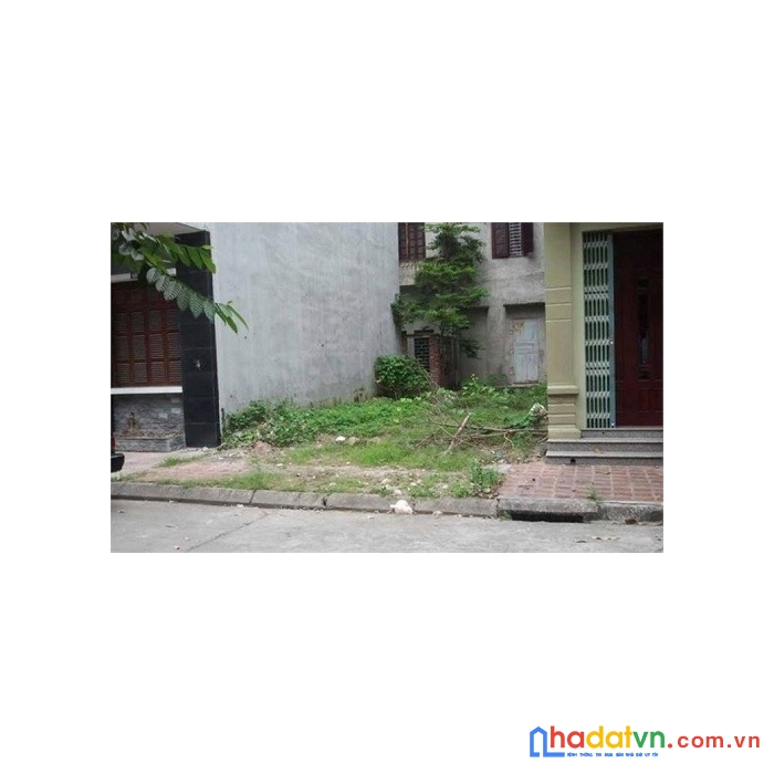 Lô góc, mặt tiền rộng,thửa đất siêu đẹp siêu rẻ gia quất chỉ nhỉnh 2 tỉ.