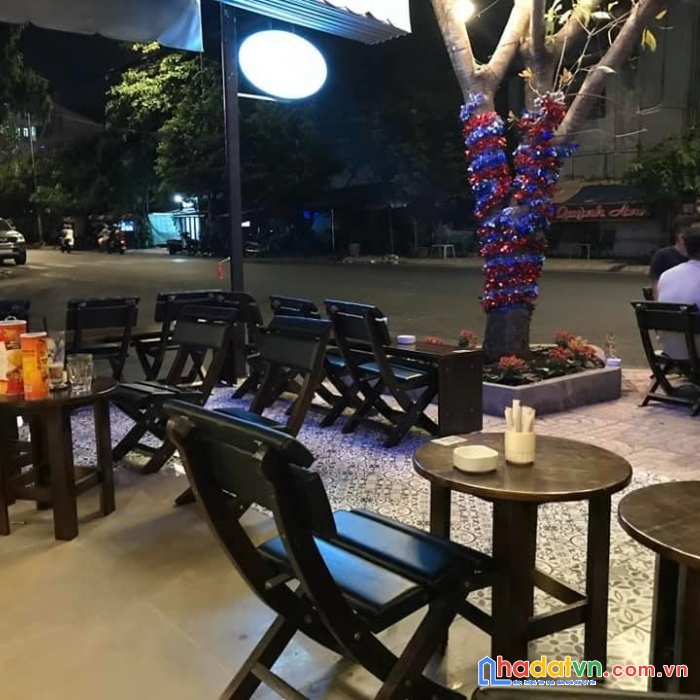 Bán gấp nhà mặt tiền vườn lài- phú thọ hòa- tân phú- 4 tầng- 83m2- 5.6m x 14.8m- giá 21.2 tỷ.