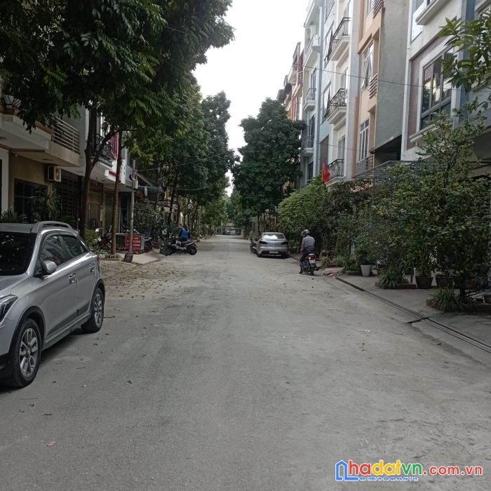 Nhà đẹp đón tết - chính chủ cần tiền bán gấp nhà - dv đa sỹ -kiến hưng