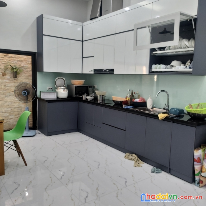 Bán nhà giải phóng,trương định,dt 38m2 x5t,giá rẻ 3,2 tỷ,ở luôn,sđcc