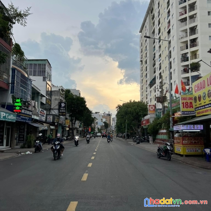Kv hiễm nhà bán,vip nhà đẹp kiên cố 5tầng,xe hơi tới nhà(4.1x17.5)nguyễn văn lượng p17 chỉ 6.4
