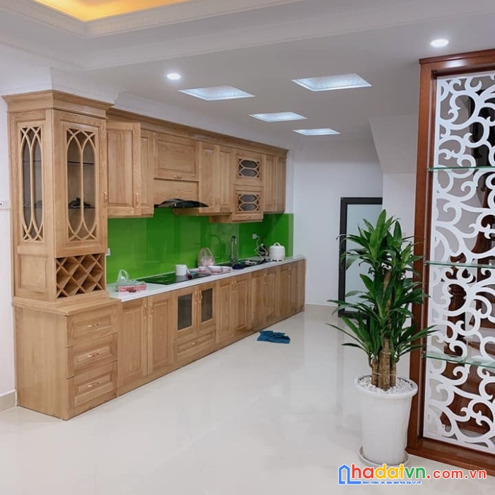 Bán nhà đống đa phố quốc tử giám 90m, 5t, mt 7m, thang máy, otô tránh, kd, 21 tỷ, 0937651883.