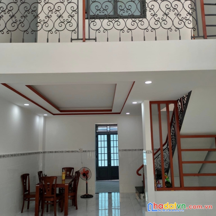 Bán nhà sát mặt tiền đường số 7- khu tên lửa, dt 5.5 x 14m, giá chỉ 5.9 tỷ