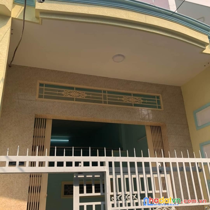 Hxh đổ cửa, gần chợ bình trị đông, tl10, 5p qua tên lửa, không huy hoạch, sổ vuông vức, nhà mới