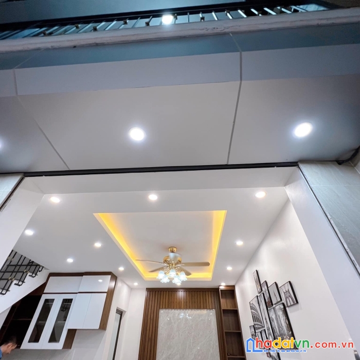 Bán nhà ngõ đại học y hà nội sdcc 30m2 3 tầng xây mới 2022 giá 3 tỷ