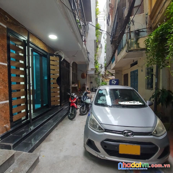 Bán nhà phố thịnh quang đống đa ô tô đỗ cửa 200m ra ngã tư sở 31m2 5 tầng sdcc giá 5.2 tỷ