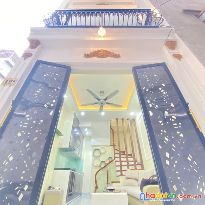 Bán nhà phạm ngọc thạch đống đa - gần phố - xây 2022 - 20m2 4 tầng full nội thất mới giá 3.3 tỷ