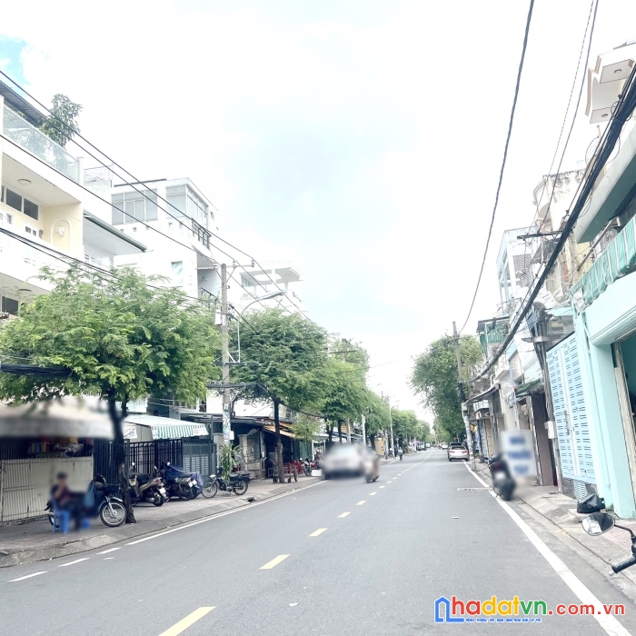 Nhà bán mặt tiền tùng thiện vương 128m2 p11 q8 5,8x20, nở hậu- 11.8 tỷ