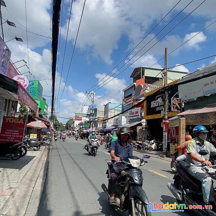Bán nhà mt ngay nguyễn sơn - thoại ngọc hầu, 5,2x14m, 2 tầng - 3pn, 5.99 tỷ