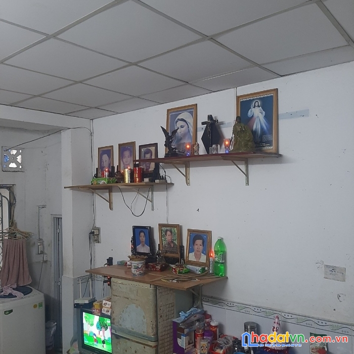 Bán nhà tỉnh lộ 10 ,33m2 hxh 2tầng giá chỉ 2ty1