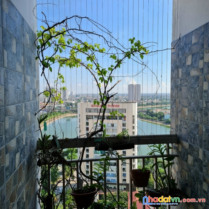 161m2 chung cư 3pn,2wc, khách, bếp rộng view hồ linh đàm