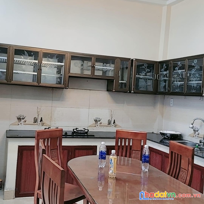 Bán  nhà mt phạm văn bạch - gần tân sơn, dt: 4x25m, 3 tầng - 4pn, 14.8 tỷ